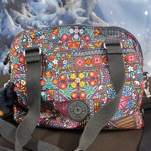 Kipling Floral Patterned Travel Bag
